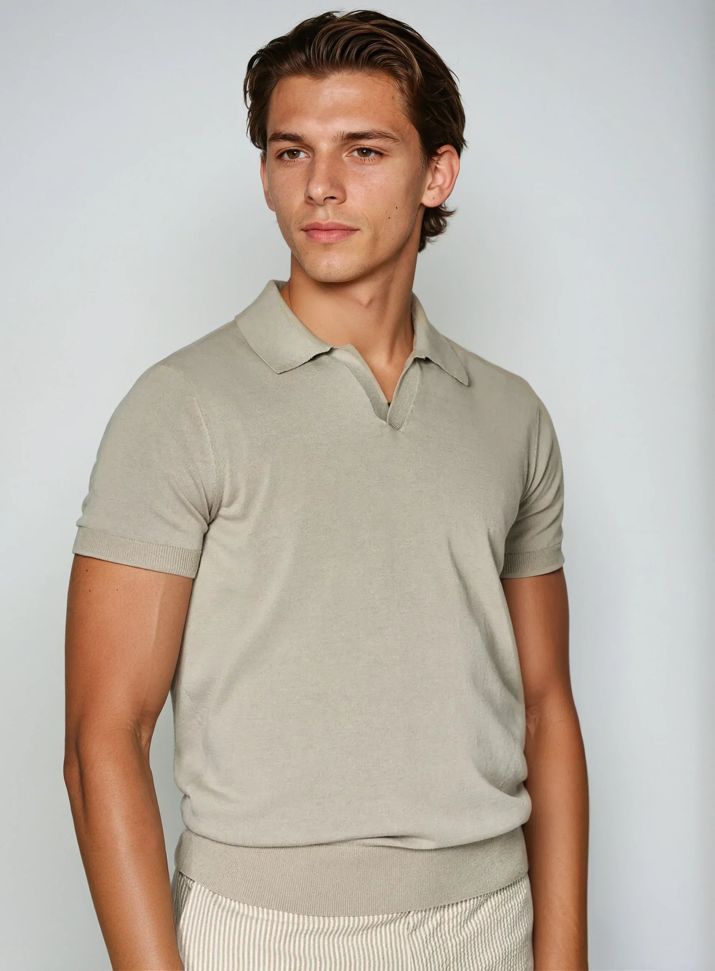 Buttonless Polo - Taupe